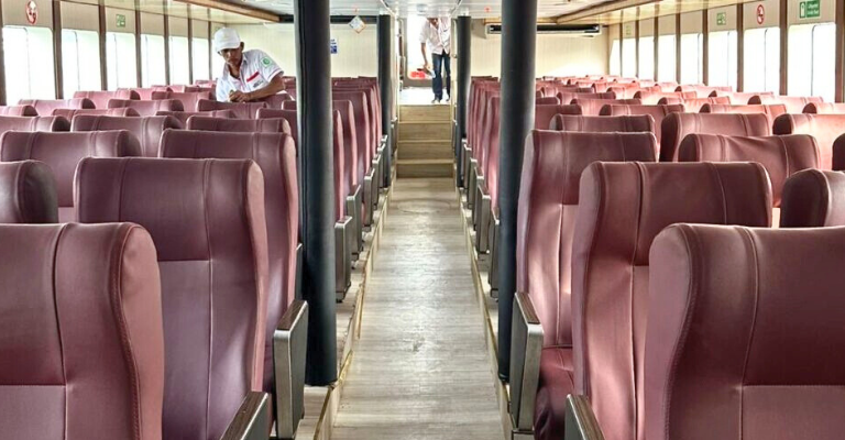 Semaya One Victory Luxury Seats